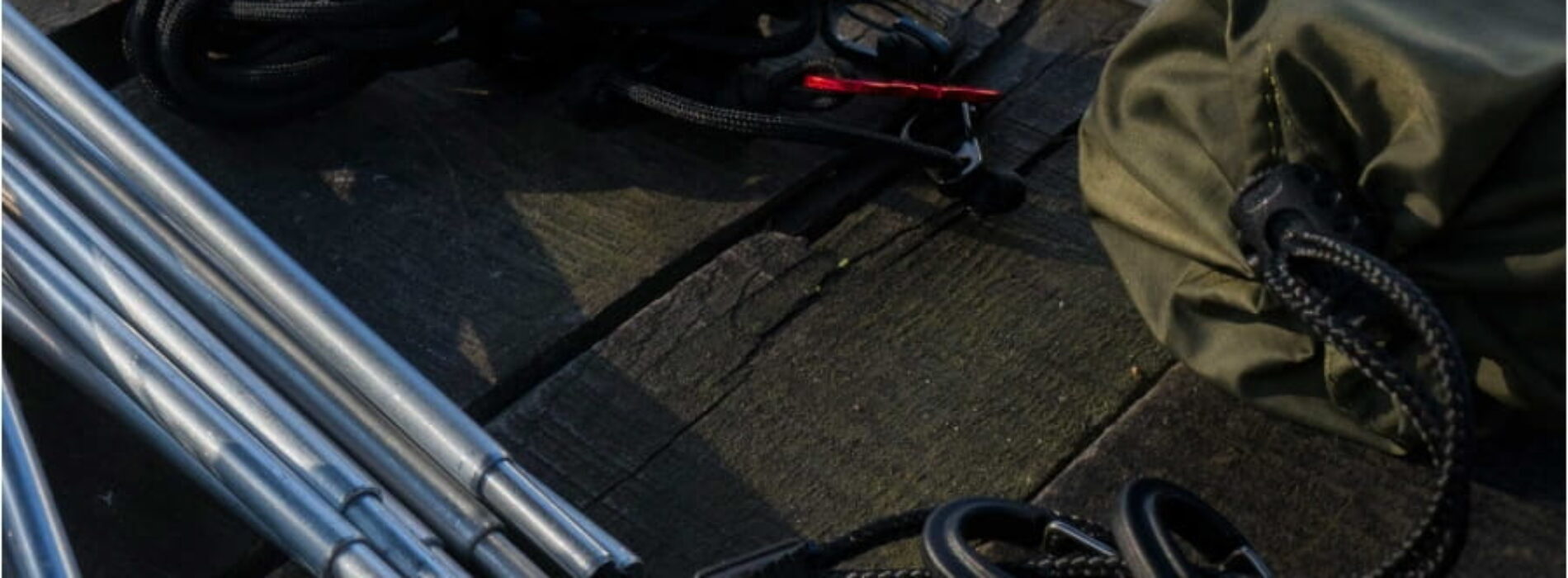 Jak używać taśmy paracord?